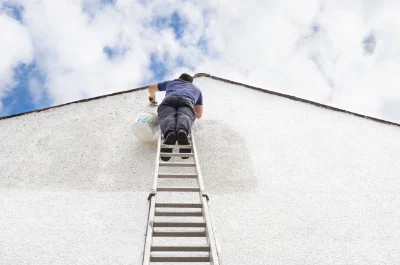 Peinture extérieure à Levier — façades et ravalement